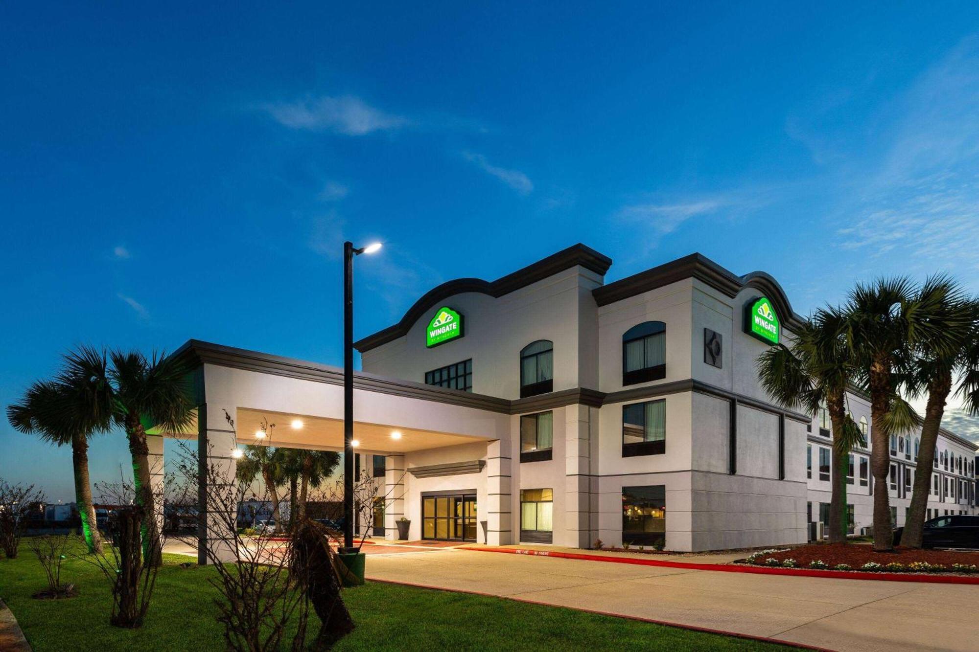 Wingate By Wyndham Sulphur Near Lake Charles Exterior photo